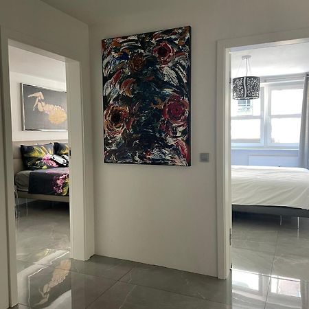 Luxurious 2 Bedroom Apartment Old City Мюнхен Екстер'єр фото