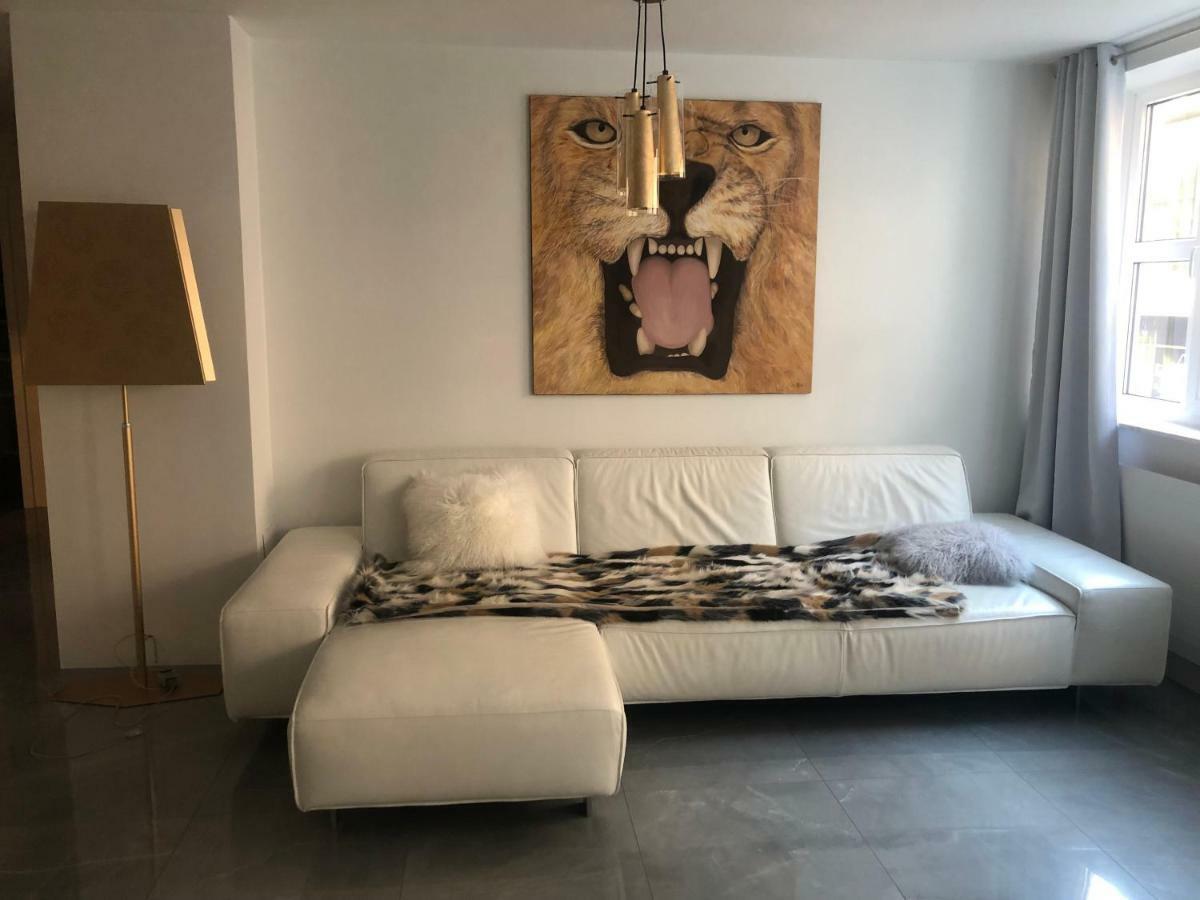 Luxurious 2 Bedroom Apartment Old City Мюнхен Екстер'єр фото